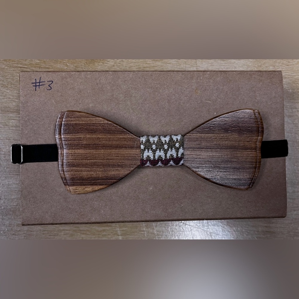 Wooden Bow Tie with Patterned Center